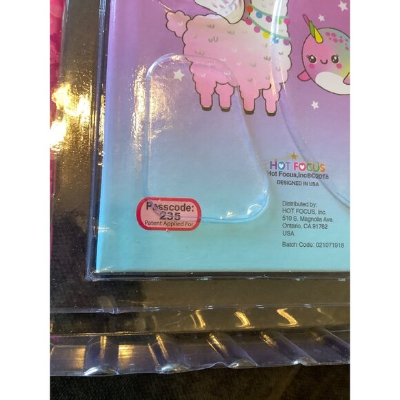 Hot Focus Llama & Narwhal Secret Message Set With UV Light Pen & Locking Journal - Picture 3 of 8